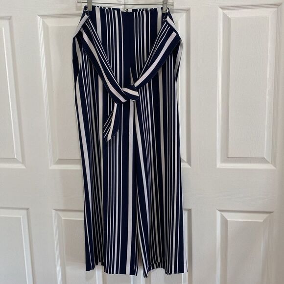 Striped Navy and White Wide Legs Women's Pants - Picture 3 of 5